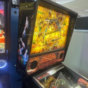 Alternative view of Williams The Flintstones Pinball Machine